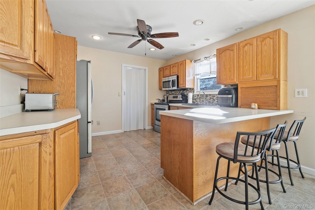 Interior, Kitchen, Recessed Lighting