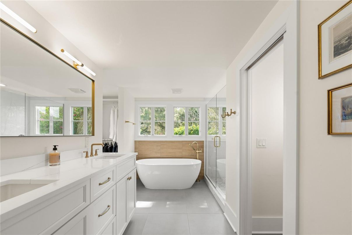 Bathroom, Dual Sink Vanities, Free Standing Baths, Interior