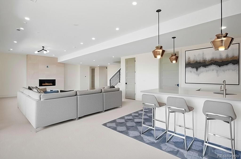 Fireplace, Interior, Living room, Pendant Lights, Recessed Lighting
