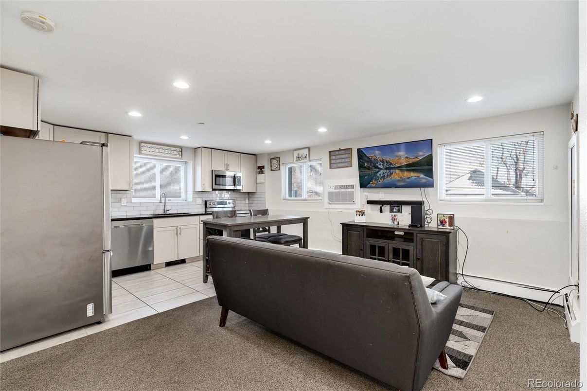 Interior, Kitchen, Living room, Recessed Lighting, Stainless Steel Appliances