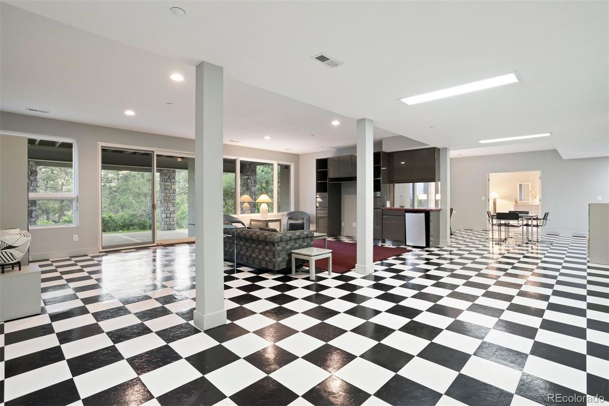 Interior, Recessed Lighting