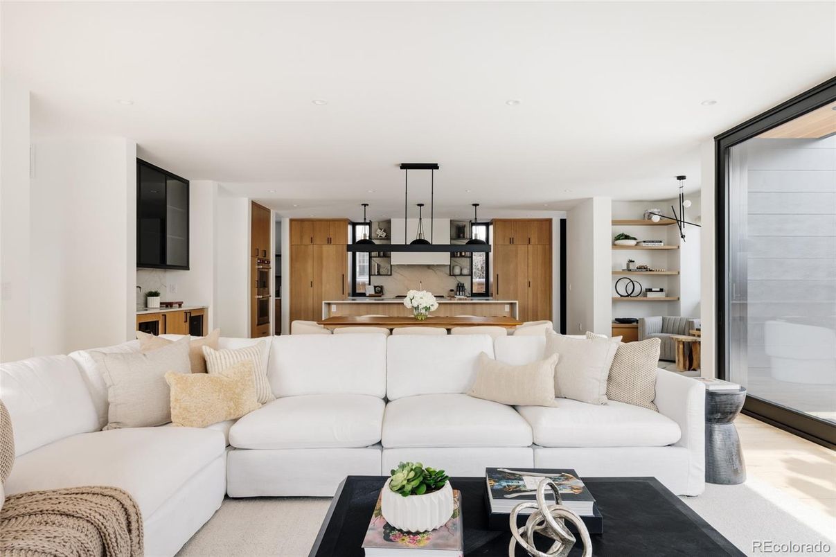 Dining room, Interior, Kitchen, Living room, Pendant Lights