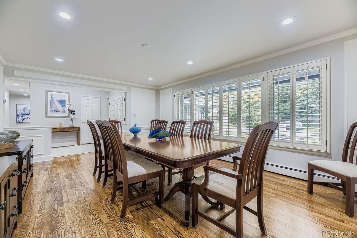 Dining room, Interior, Recessed Lighting, Wood Texture Flooring