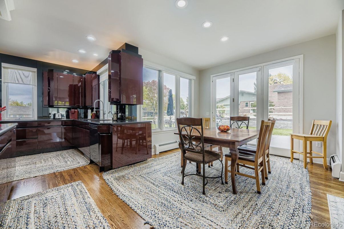 Dining room, Interior, Recessed Lighting, Wood Texture Flooring