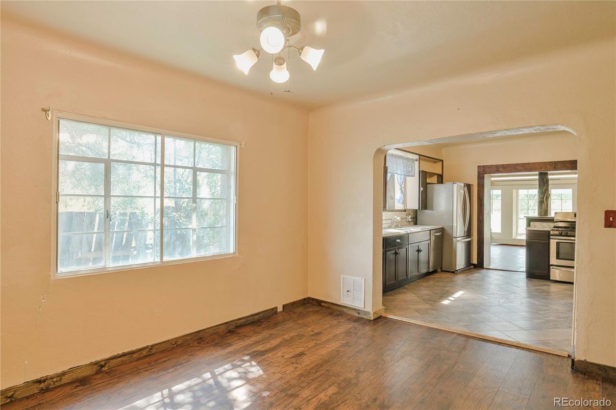 Interior, Kitchen, Stainless Steel Appliances, Wood Texture Flooring