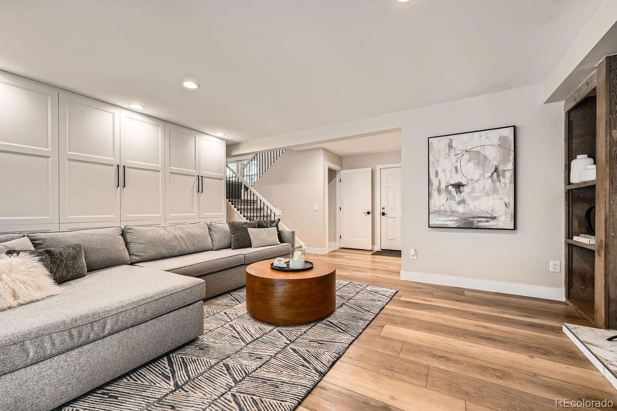 Interior, Living room, Recessed Lighting, Wood Texture Flooring
