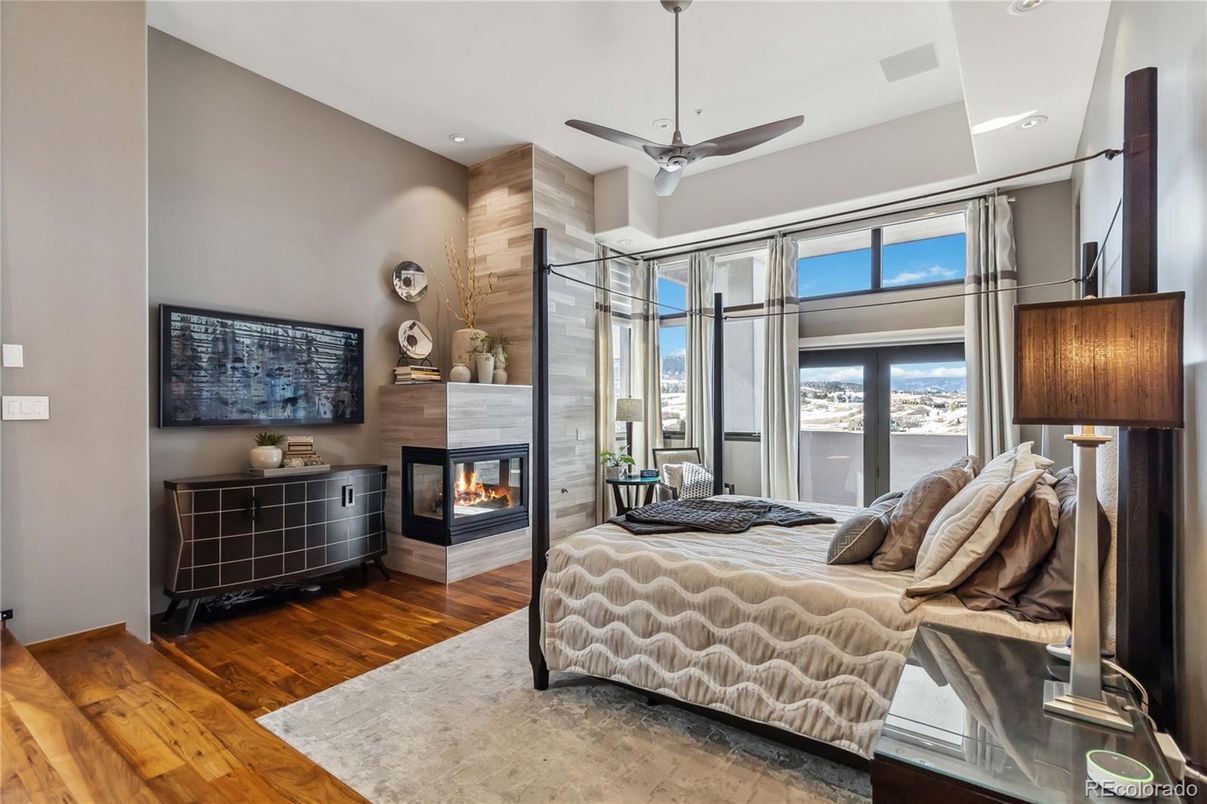 Bedroom, Fireplace, Interior, Recessed Lighting, Wood Texture Flooring