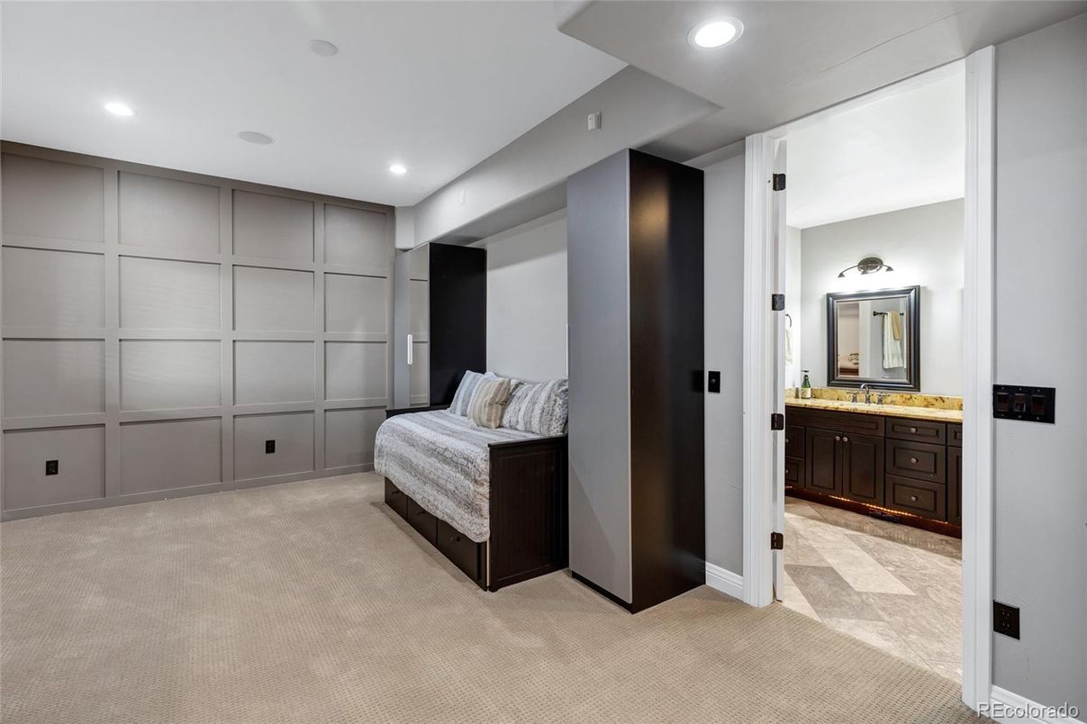Bathroom, Bedroom, Interior, Recessed Lighting