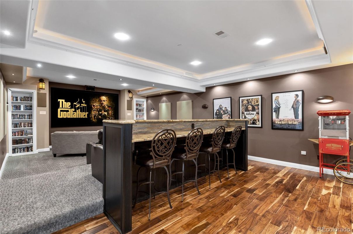 Interior, Recessed Lighting, Wood Texture Flooring