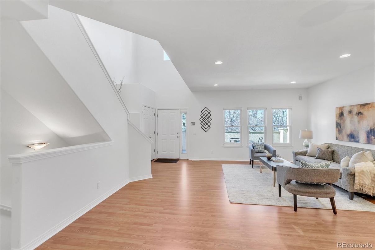 Interior, Living room, Recessed Lighting, Wood Texture Flooring