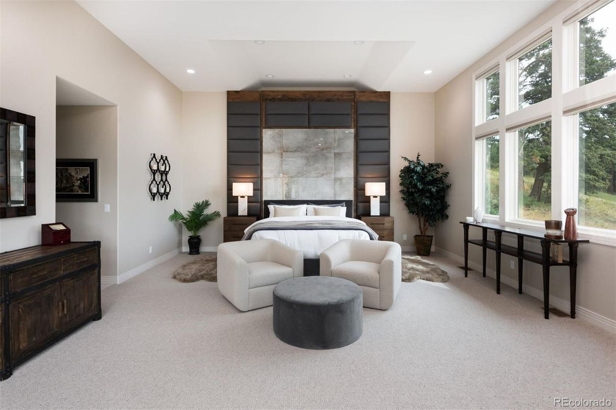 Bedroom, Interior, Recessed Lighting