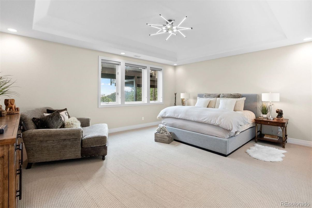 Bedroom, Interior, Recessed Lighting
