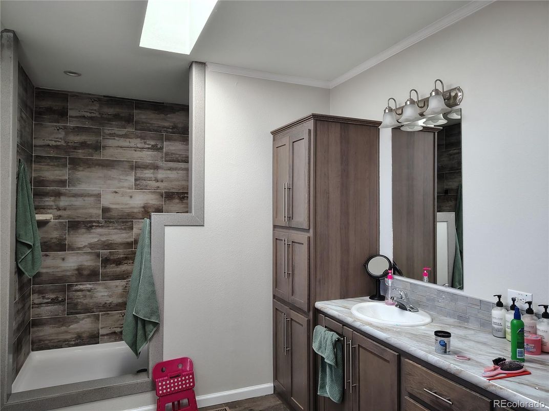 Bathroom, Dual Sink Vanities, Interior, Wooden Walls