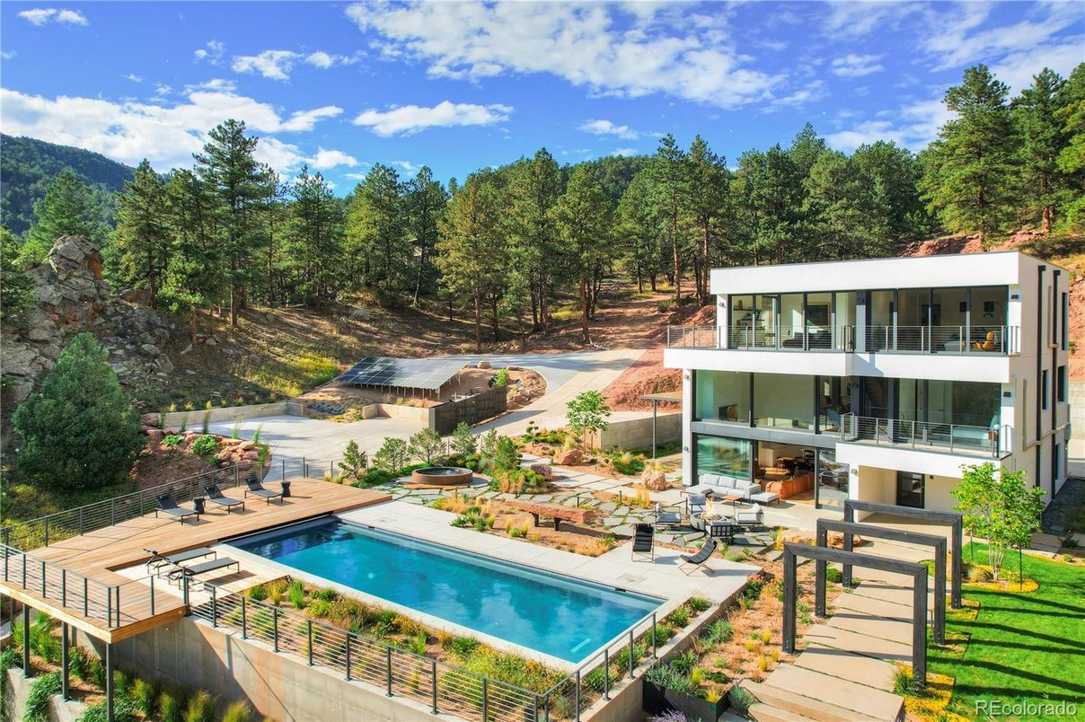 Exterior, Pool, Solar Panels