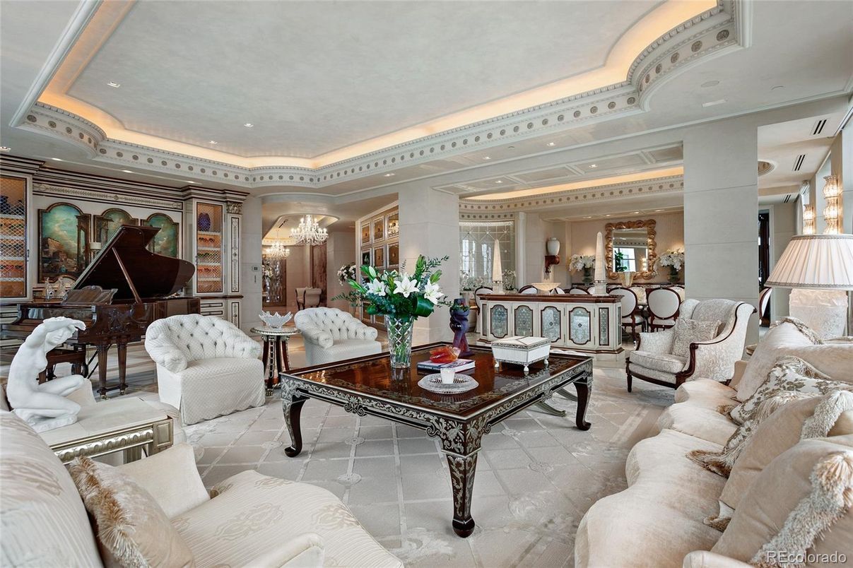 Interior, Living room, Piano, Recessed Lighting