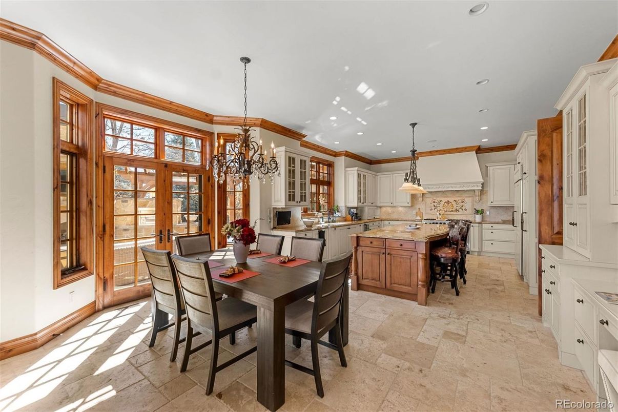 Chandelier, Dining room, Interior, Kitchen, Pendant Lights, Recessed Lighting