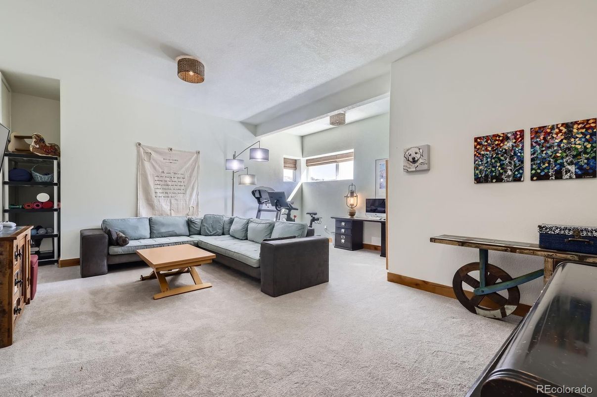 Fitness Equipment, Interior, Living room