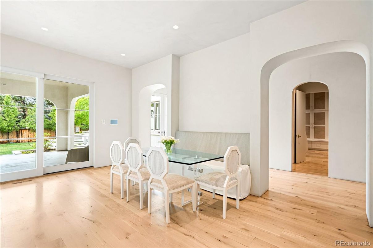 Dining room, Interior, Recessed Lighting, Wood Texture Flooring