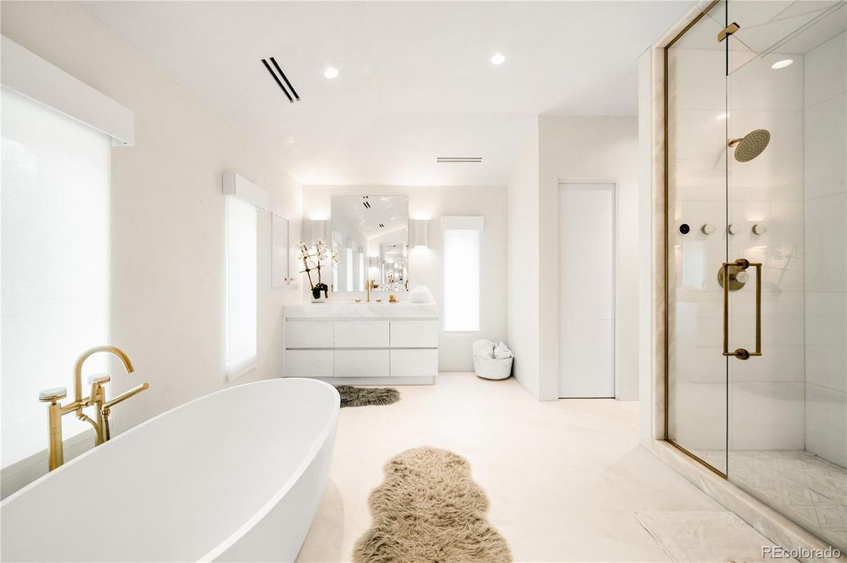 Bathroom, Free Standing Baths, Glass Shower, Interior, Recessed Lighting