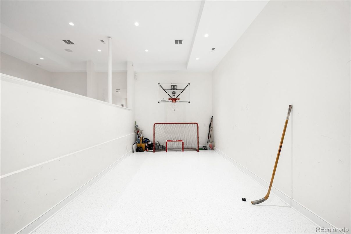 Interior, Recessed Lighting