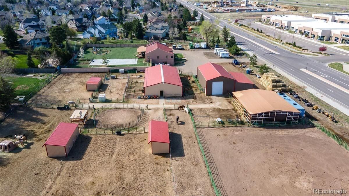Exterior, Drone