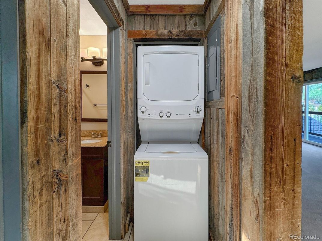 Interior, Utility Closets, Washer