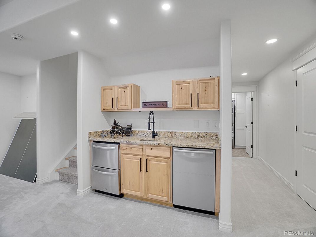 Interior, Kitchen, Recessed Lighting