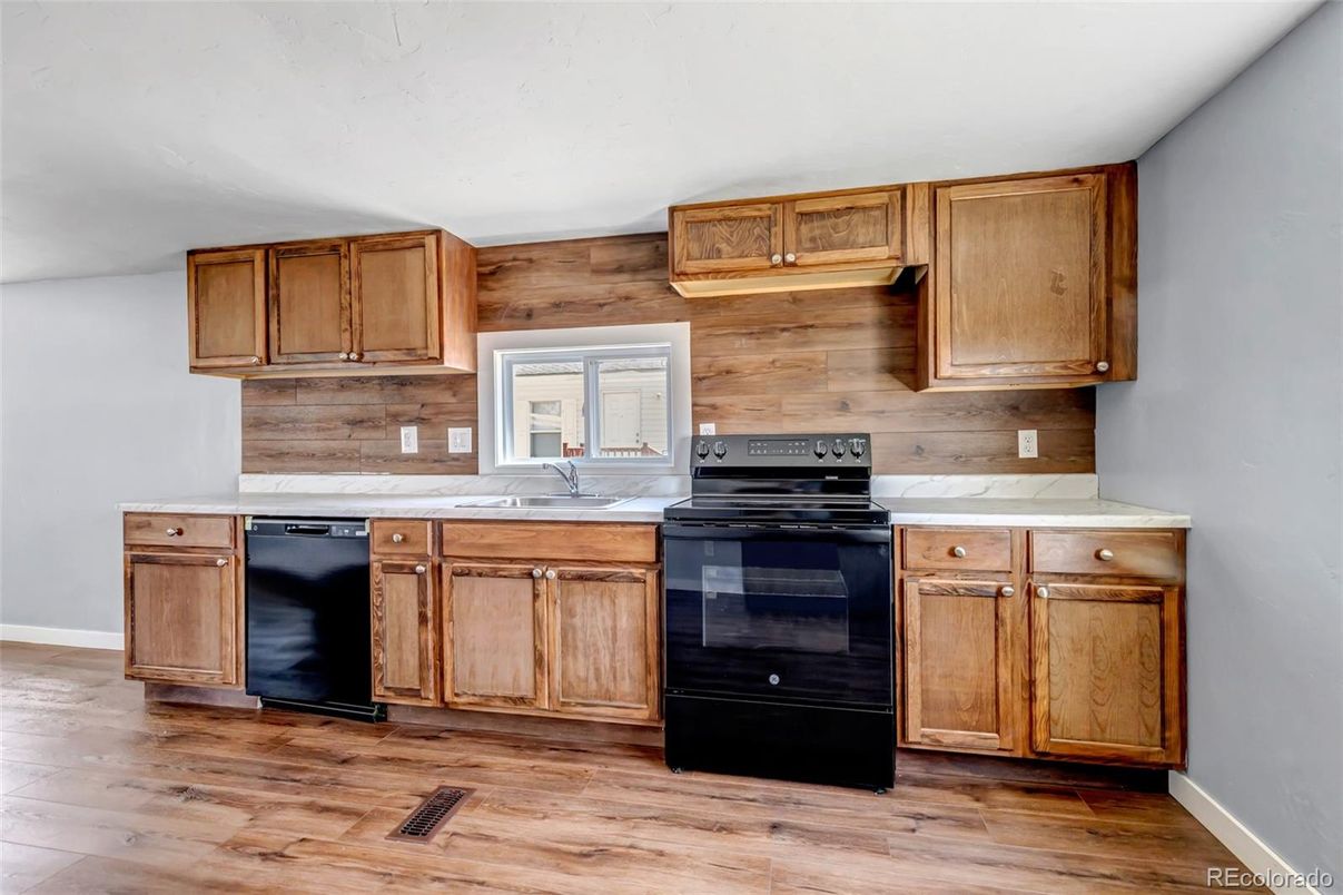 Interior, Kitchen, Wood Texture Flooring