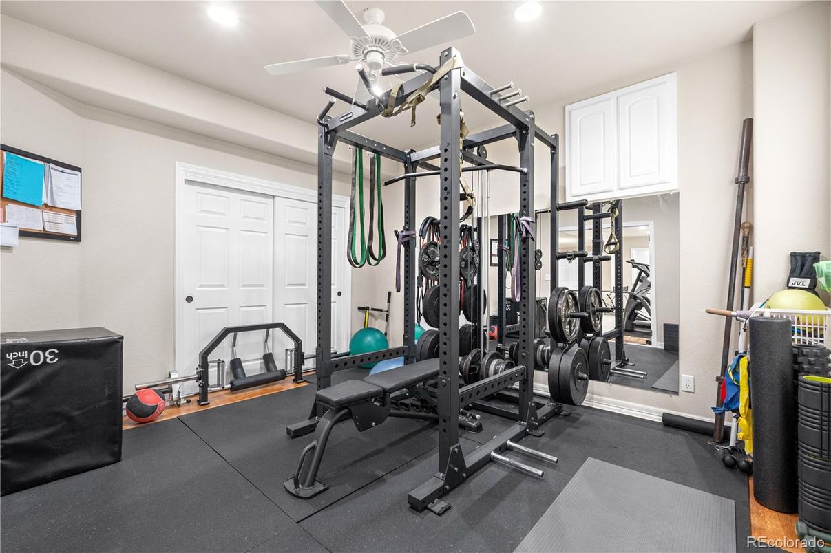Fitness Equipment, Interior, Recessed Lighting