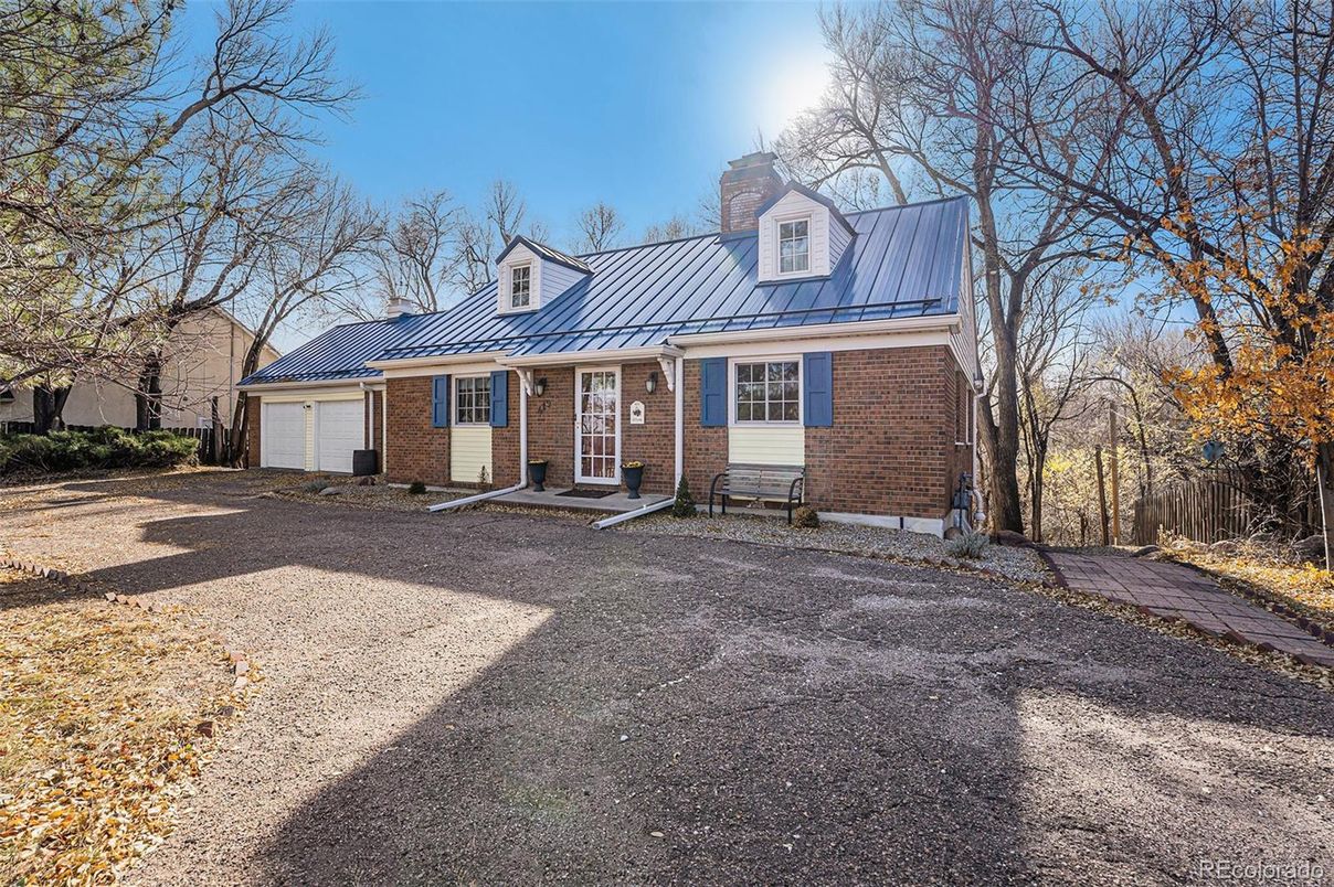 Attached, Exterior, Facade, Brick Facade, Cape Cod