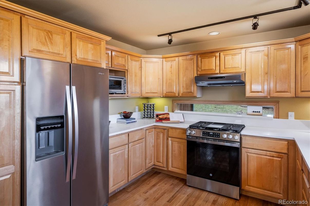 Interior, Kitchen, Recessed Lighting, Stainless Steel Appliances, Wood Texture Flooring