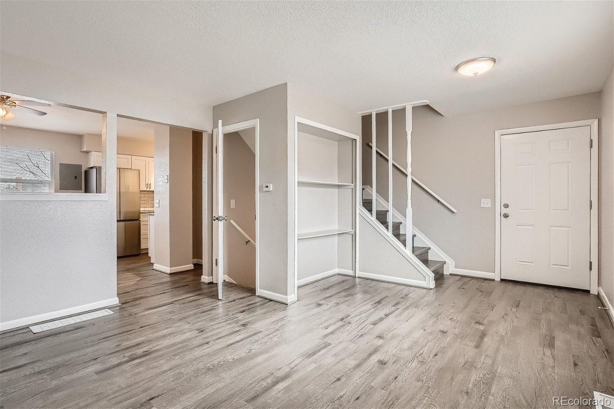 Empty room, Interior, Kitchen, Wood Texture Flooring