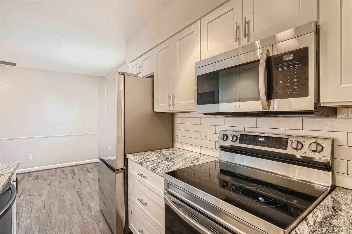 Interior, Kitchen, Stainless Steel Appliances, Wood Texture Flooring