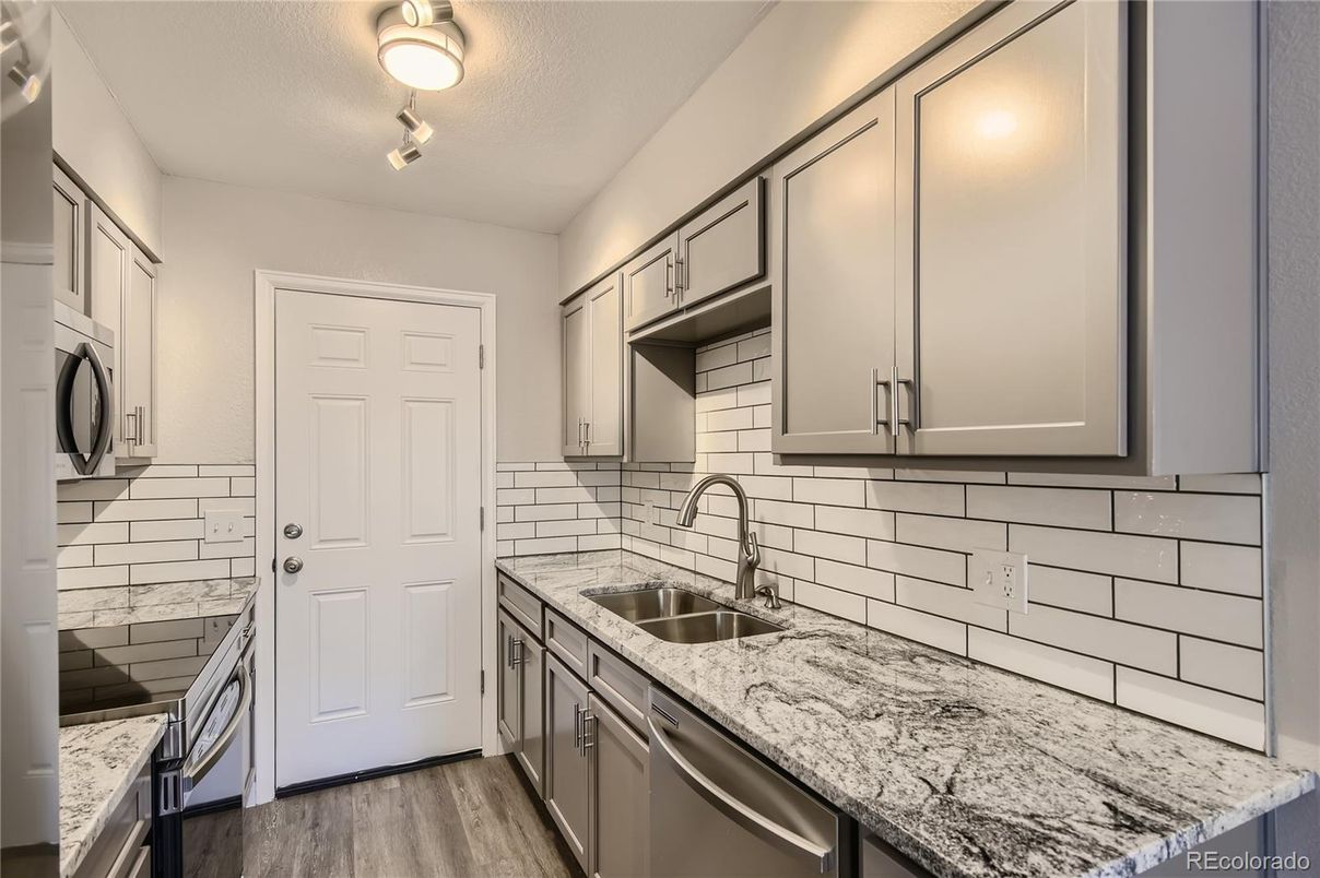 Interior, Kitchen, Wood Texture Flooring