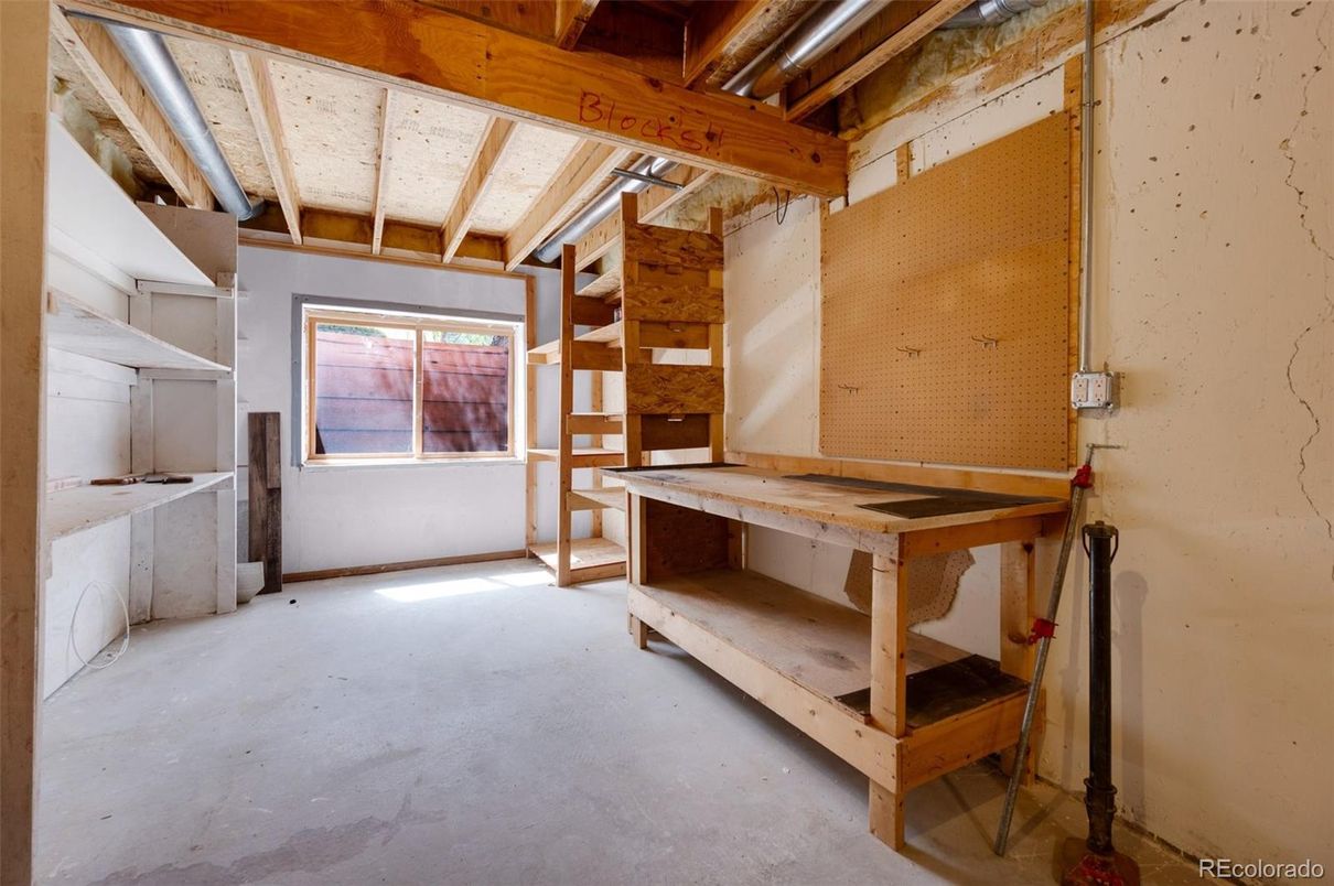 Interior, Wooden Beams