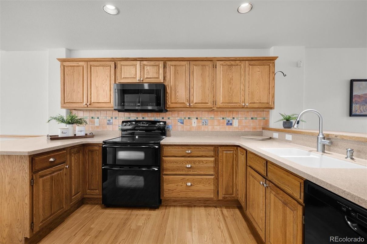 Interior, Kitchen, Recessed Lighting, Wood Texture Flooring