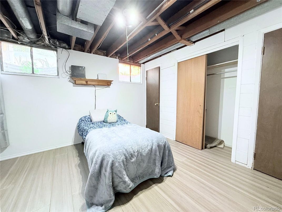 Bedroom, Interior, Wooden Beams, Wood Texture Flooring