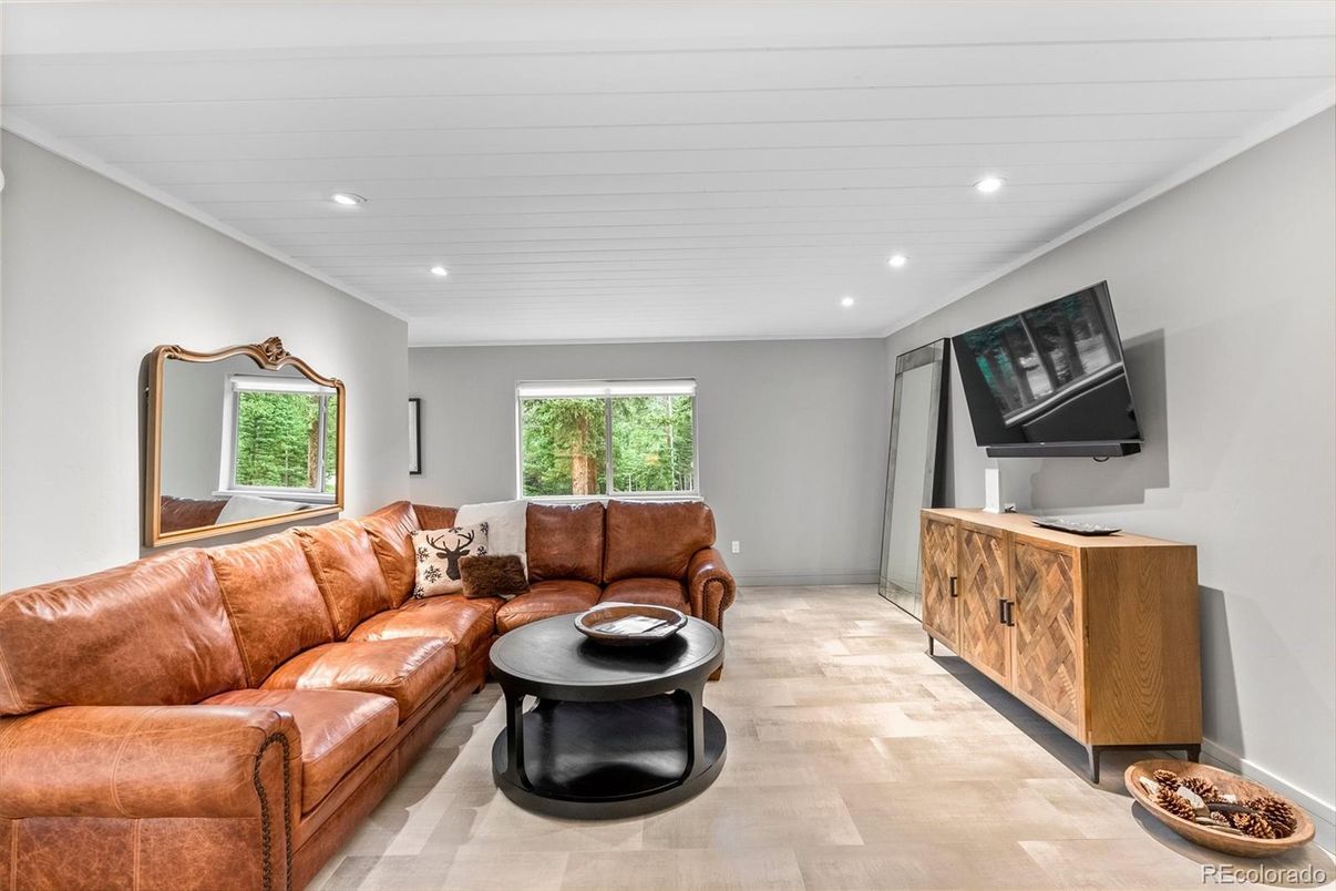 Interior, Living room, Recessed Lighting