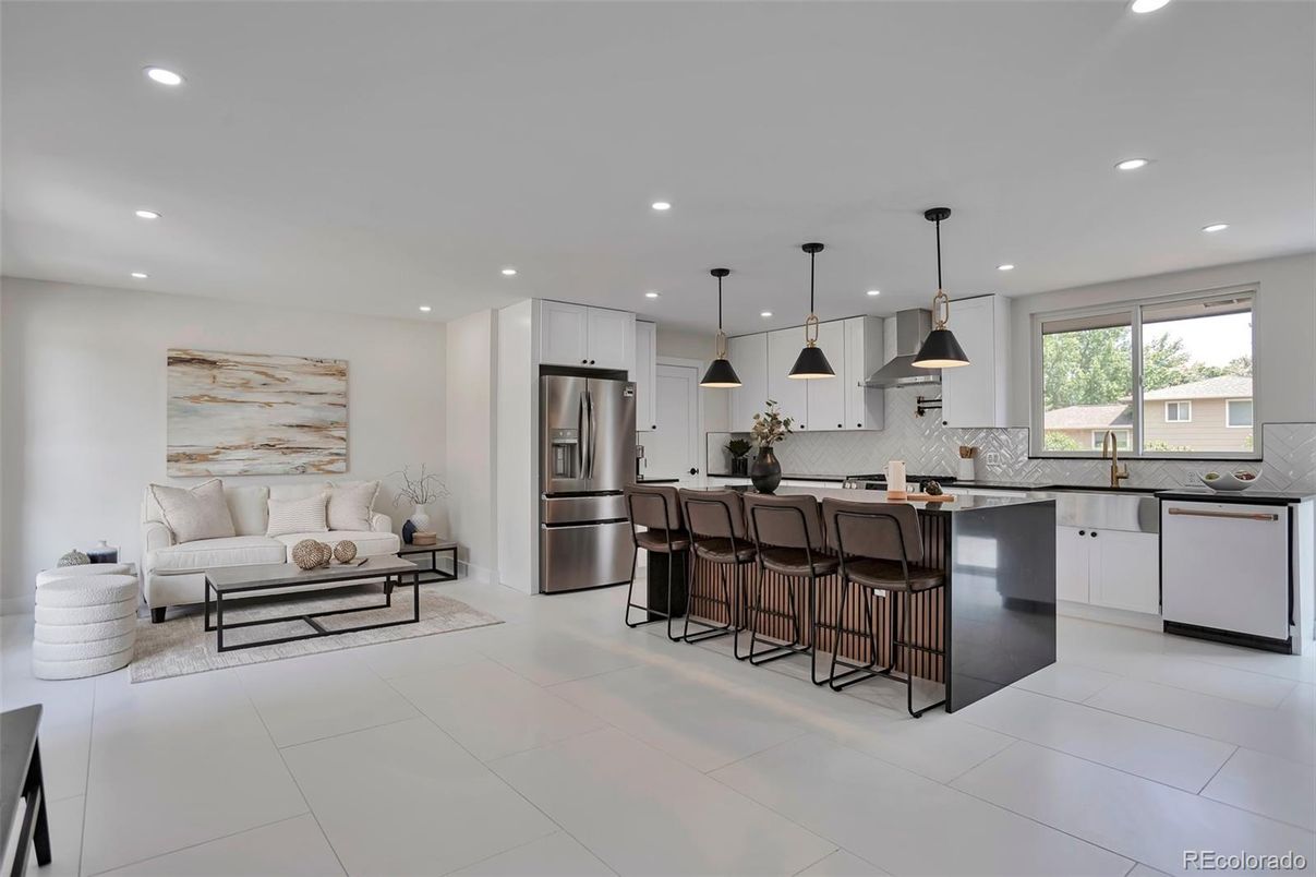 Interior, Kitchen, Pendant Lights, Recessed Lighting, Stainless Steel Appliances