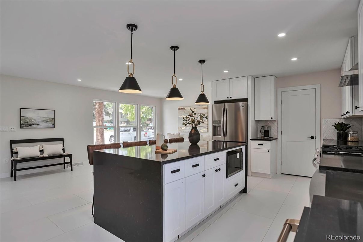 Interior, Kitchen, Pendant Lights, Recessed Lighting, Stainless Steel Appliances