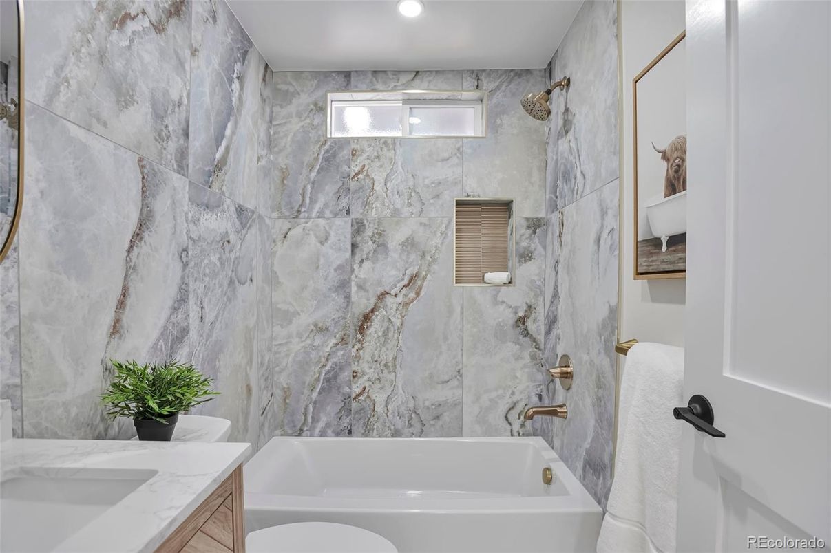 Bathroom, Interior, Marble Walls