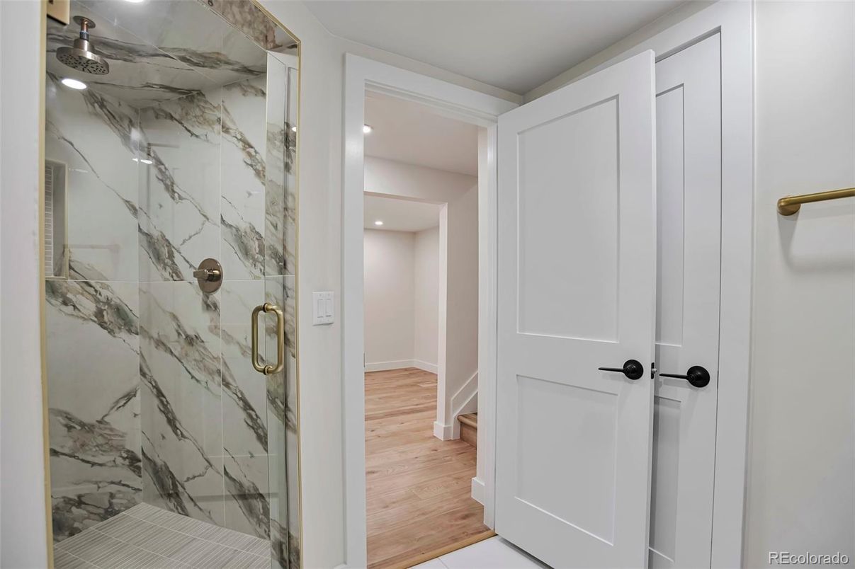 Bathroom, Interior, Marble Walls, Recessed Lighting, Wood Texture Flooring