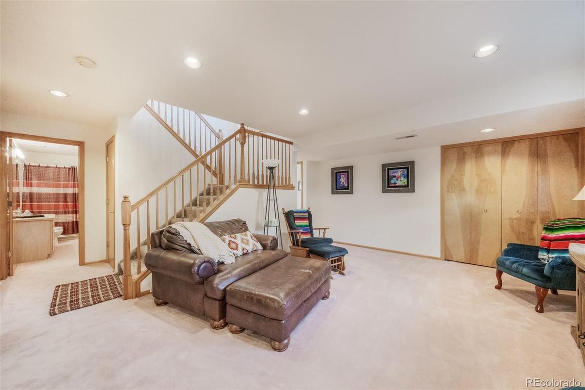 Interior, Recessed Lighting