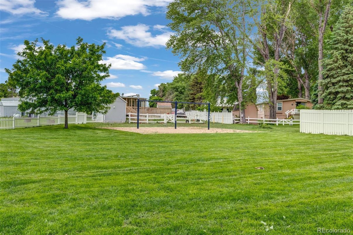 Backyard, Exterior, Playground