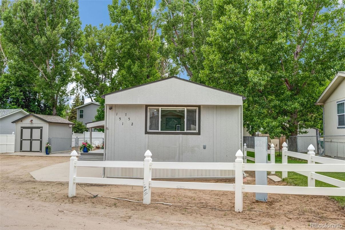 Backyard, Detached Garage, Exterior
