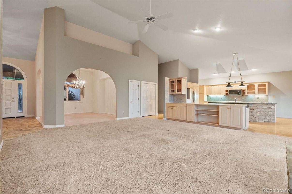 Chandelier, Empty room, Interior, Kitchen, Pendant Lights, Recessed Lighting