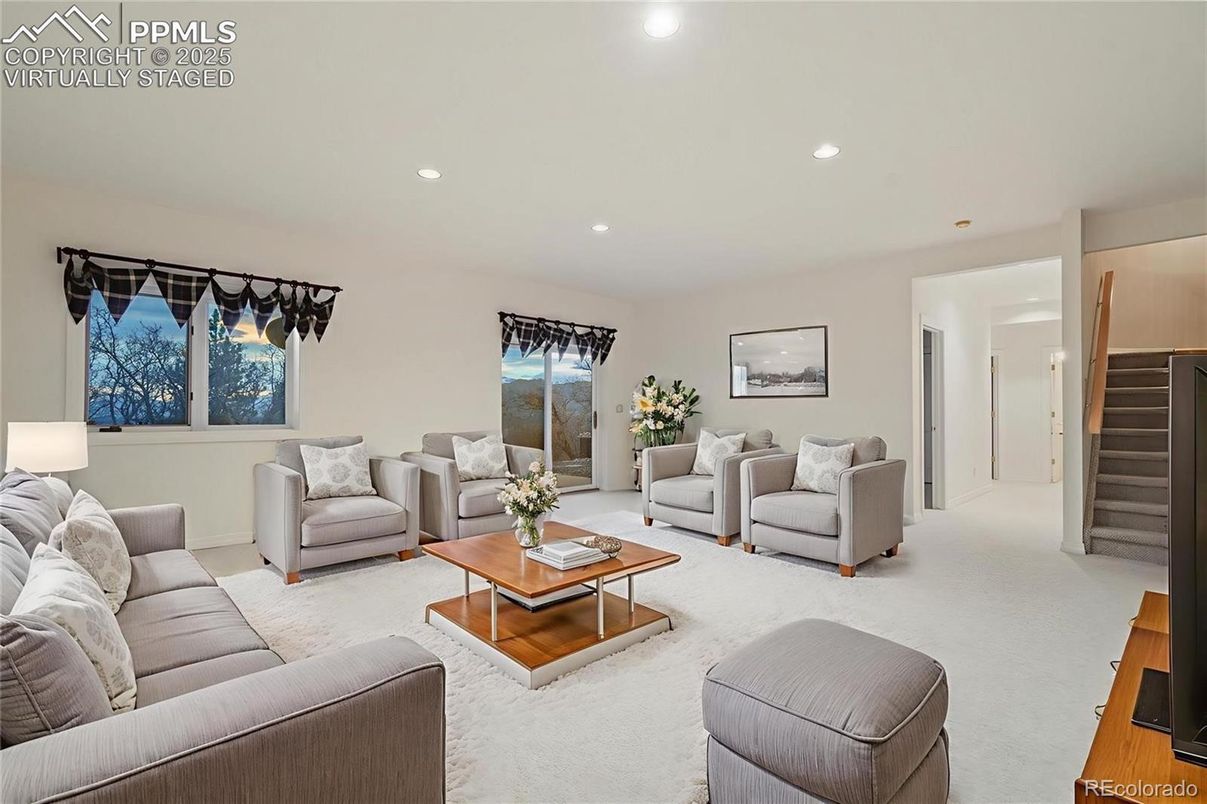 Interior, Living room, Recessed Lighting