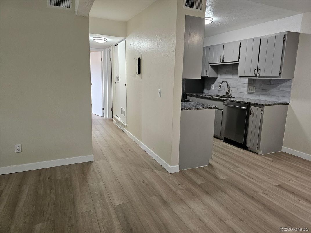 Interior, Kitchen, Wood Texture Flooring
