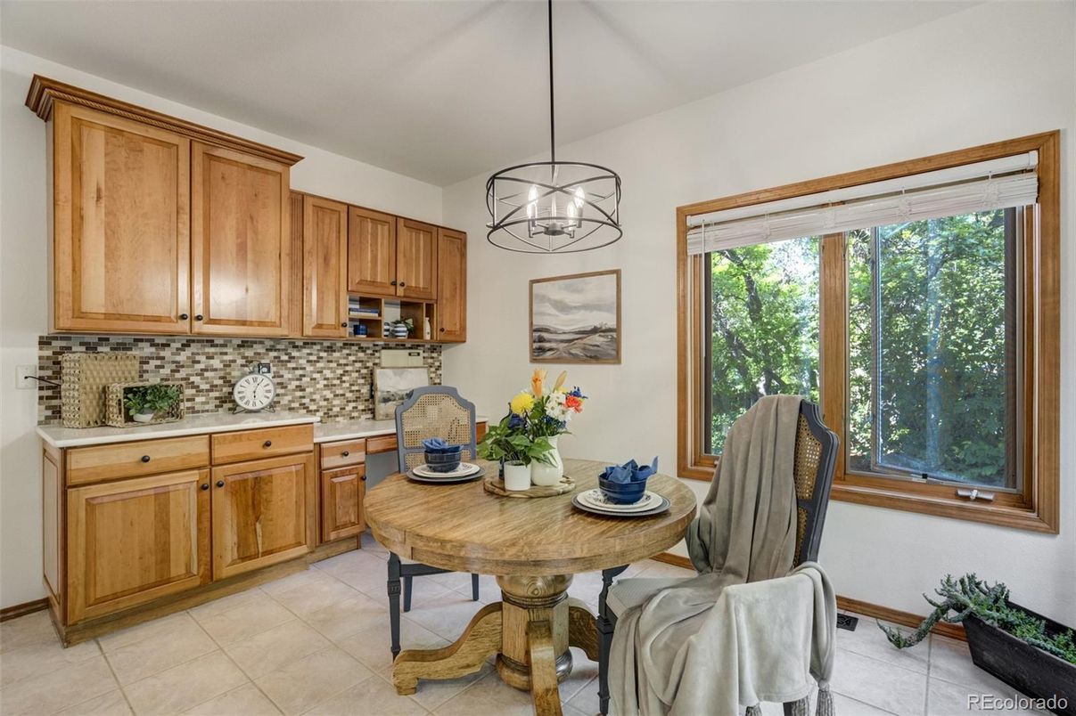 Dining room, Interior, Kitchen, Pendant Lights