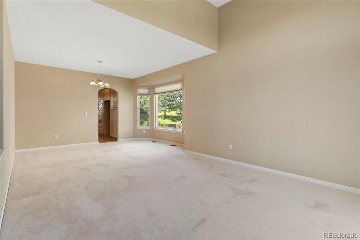 Chandelier, Empty room, Interior